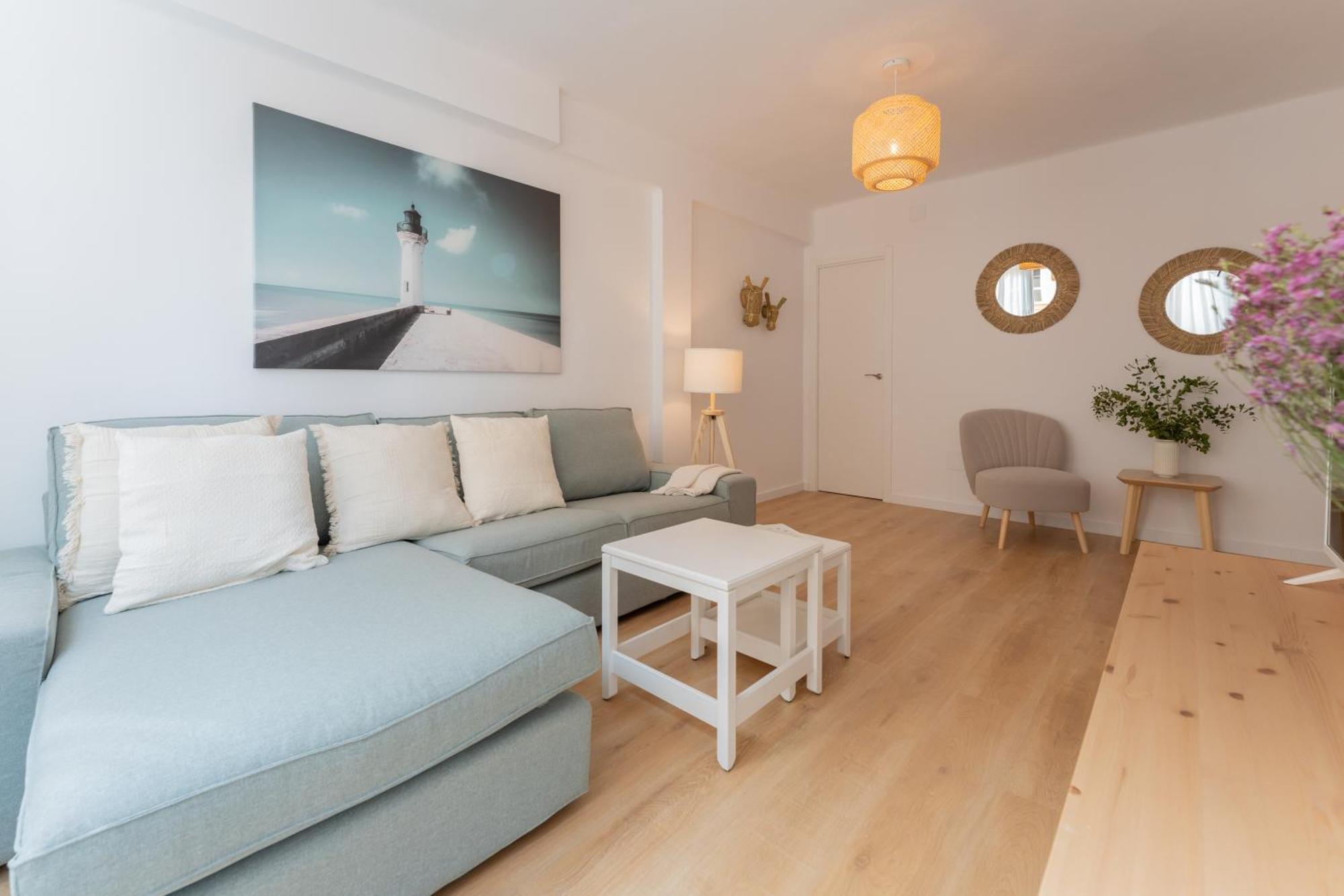 Malaga Lux Oasis - Modern 3Br, Fast Wifi, Smarttv Appartement Buitenkant foto