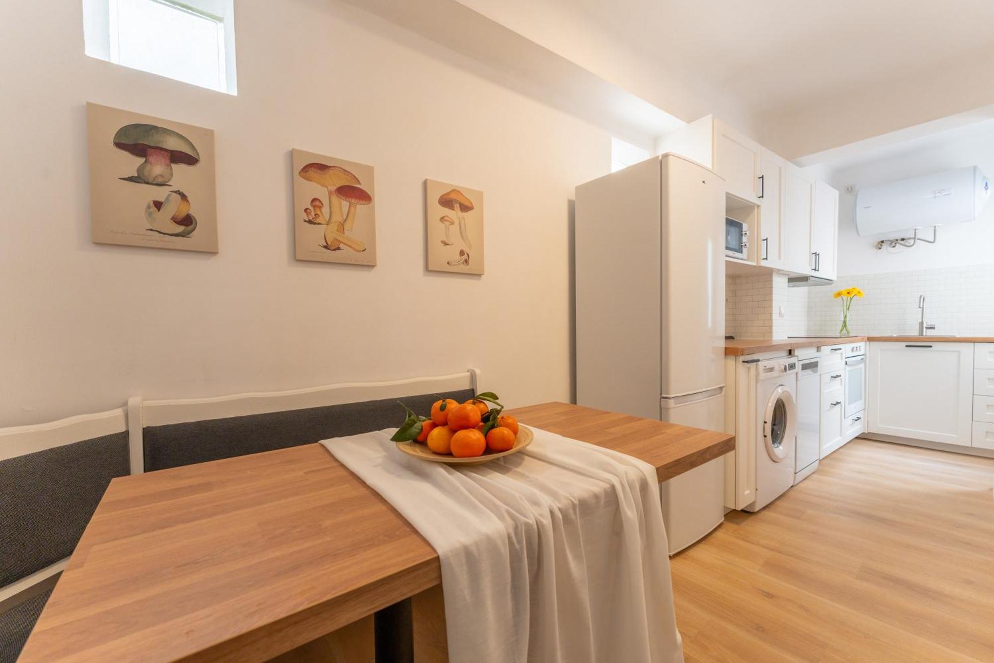 Malaga Lux Oasis - Modern 3Br, Fast Wifi, Smarttv Appartement Buitenkant foto
